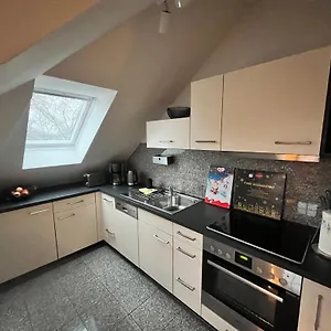 Am Grossen Garten Apartment